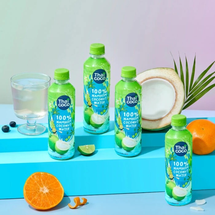 Woda kokosowa THAI COCO - młody kokos NAM HOM - butelka PET 350ml - obrazek 2